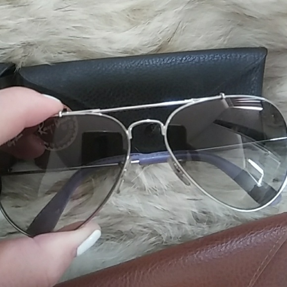 Authentic Ray-Ban aviators selling SEPARATELY - Picture 4 of 5